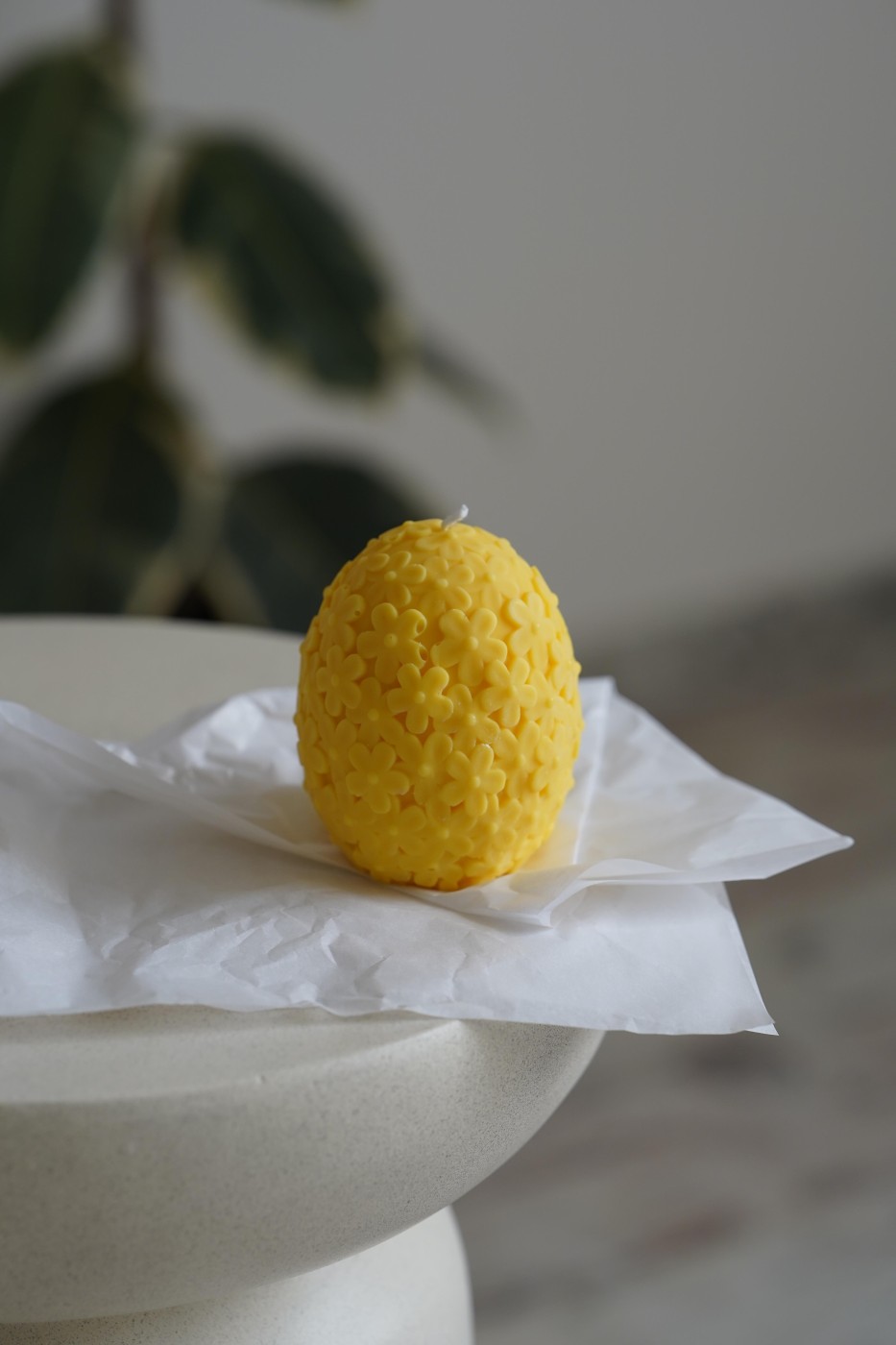 Flowered egg | Easter candle