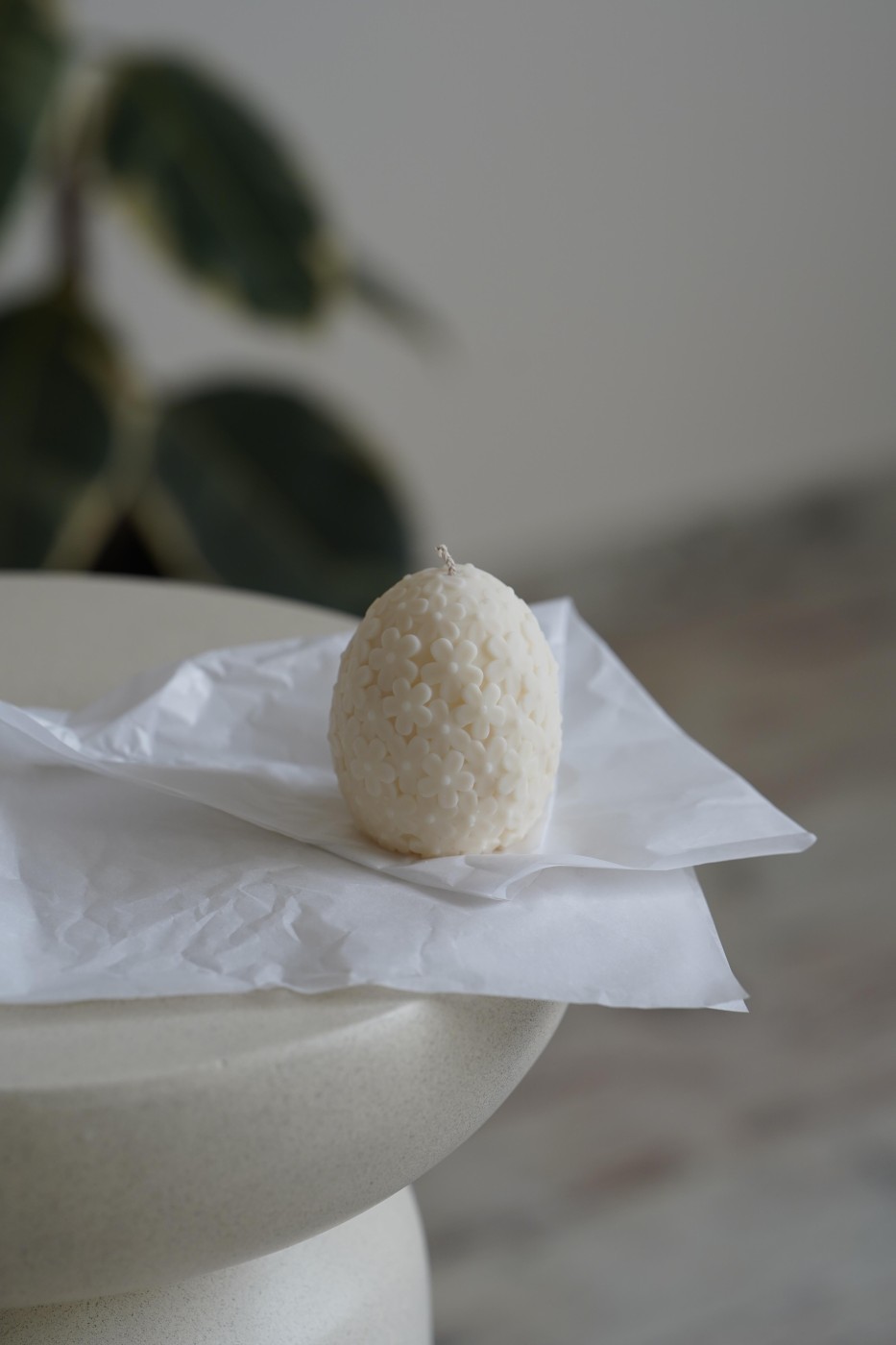 Flowered egg | Easter candle