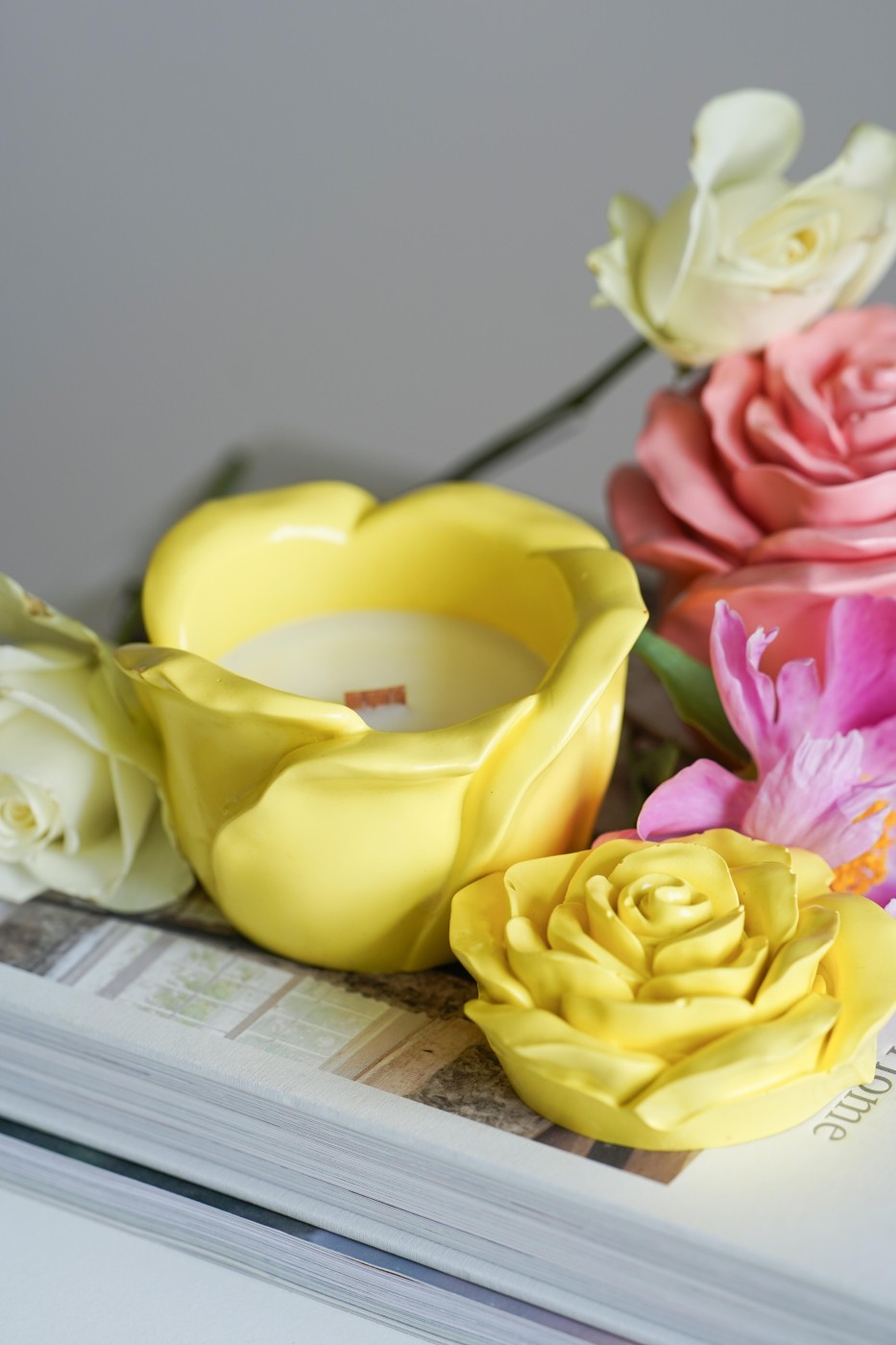 Rose | Scented soy candle in Jesmonite