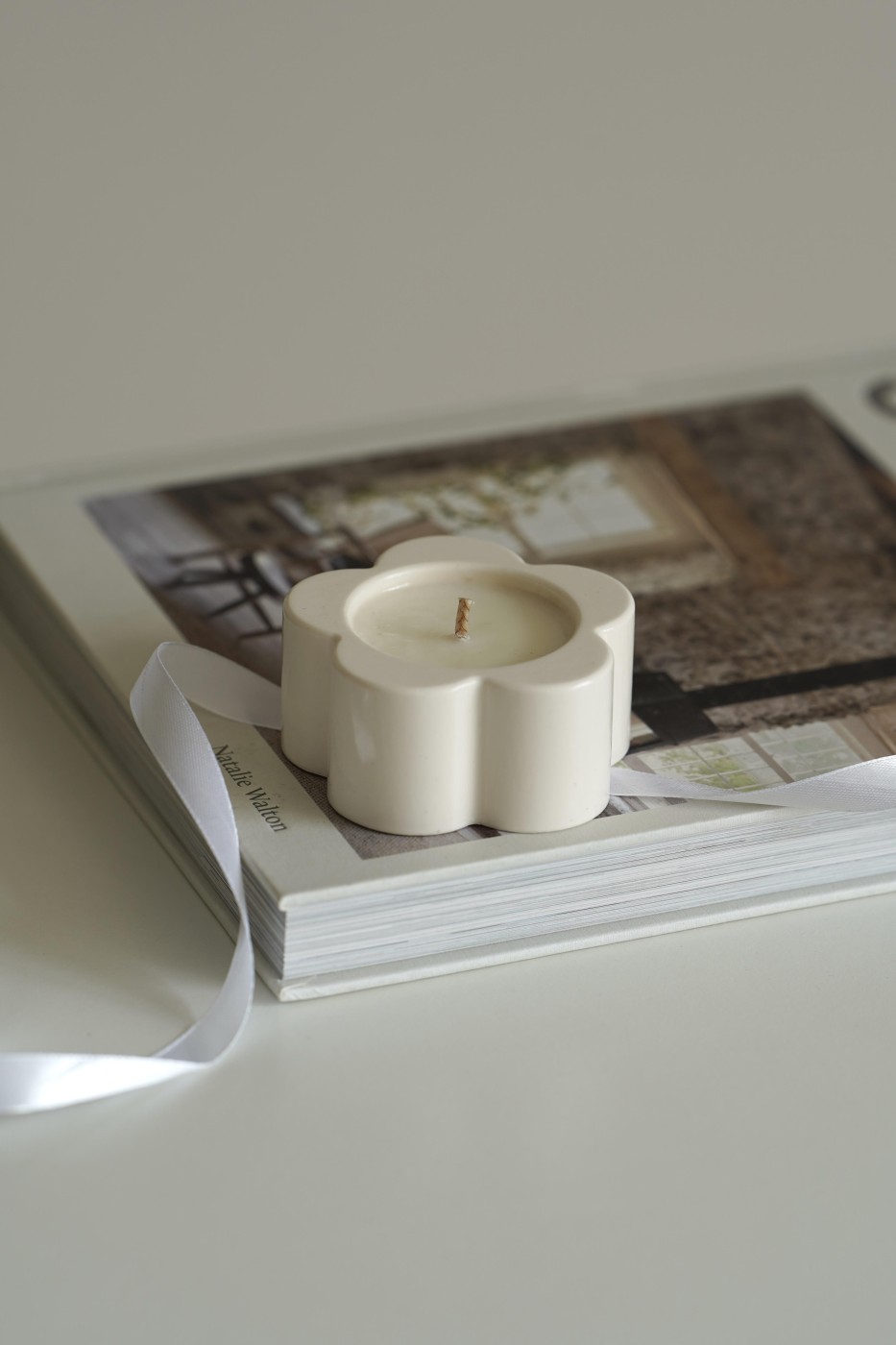 Daisy | Scented soy candle