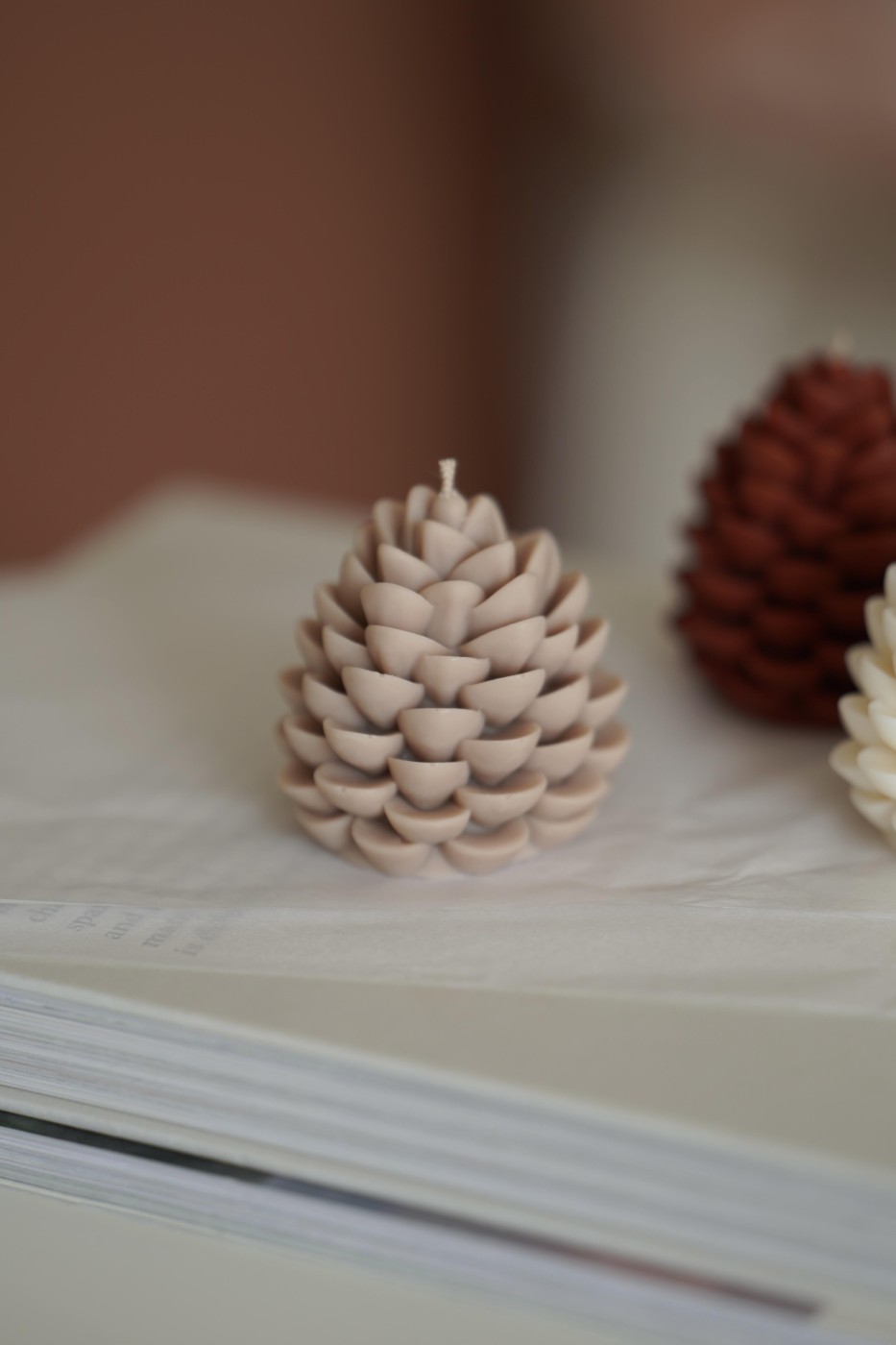 Cone | Decorative soy candle