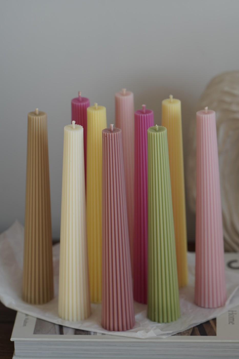 Ribbed candle Aria | Soy candle