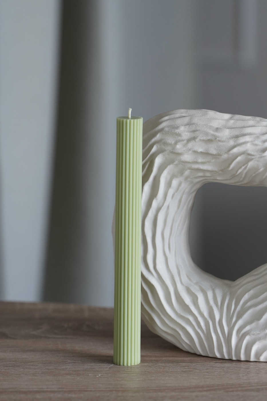 Ribbed soy candle Thea