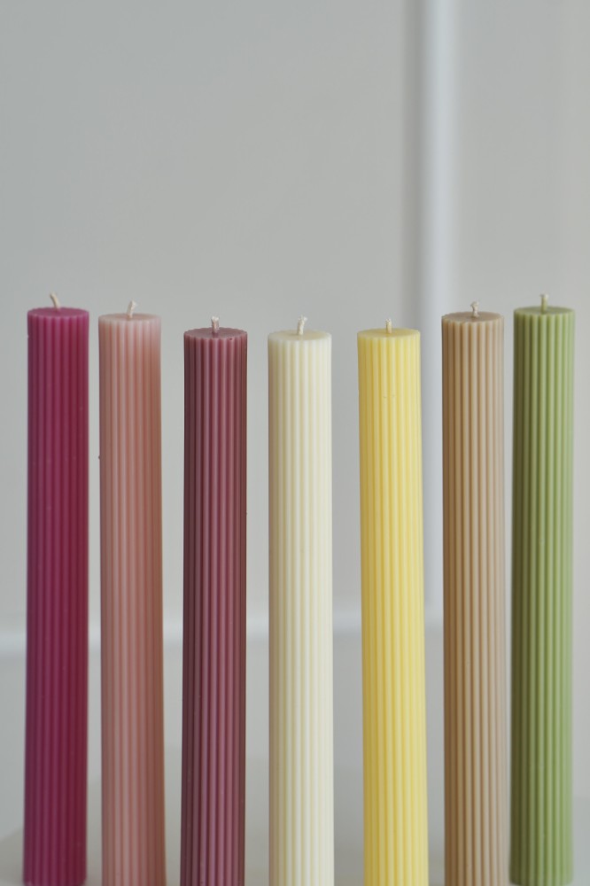 Ribbed soy candle Thea