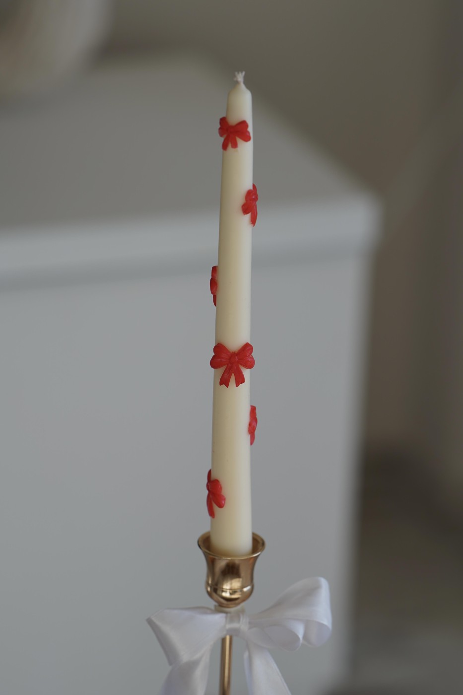 Candle with ribbons | Tall candle