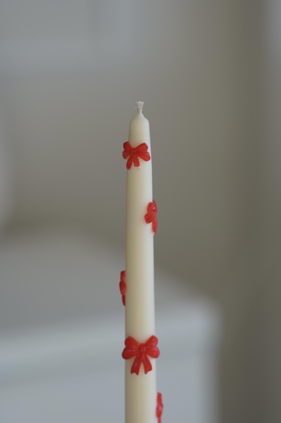 Candle with ribbons | Tall candle