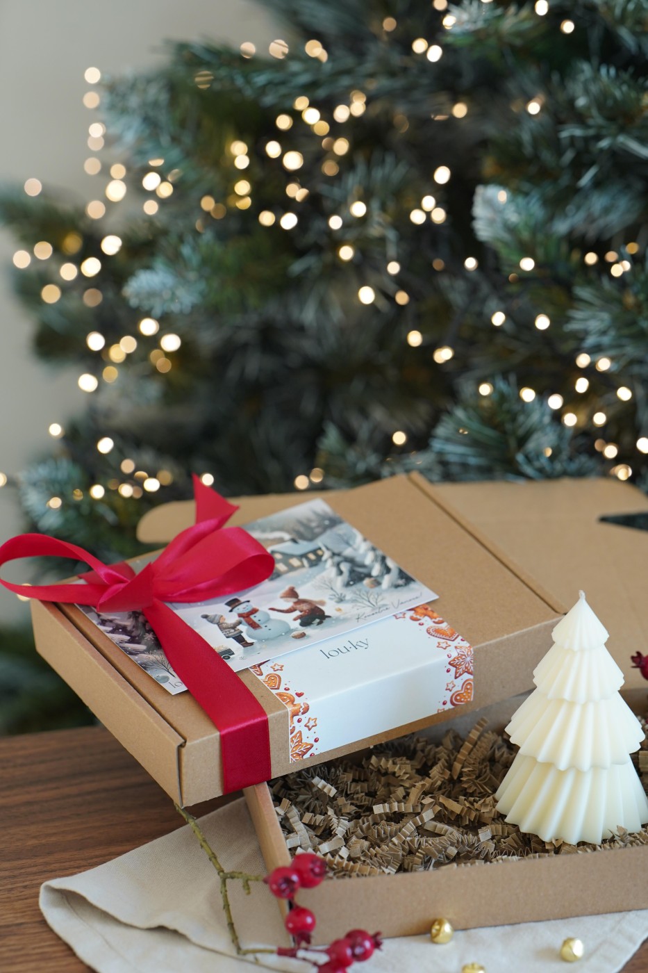 Christmas set of large dancing trees – fotografie 2
