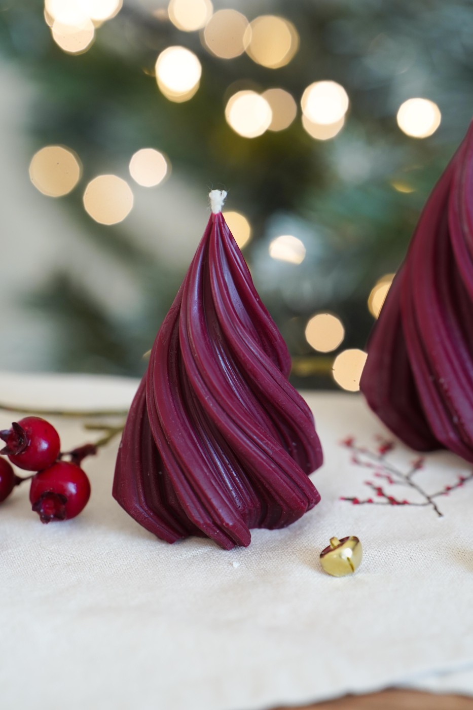 Twisted tree | Christmas decorative candle – fotografie 3