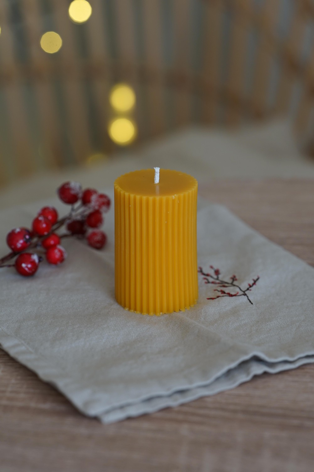 Amari Column Candle | Beeswax