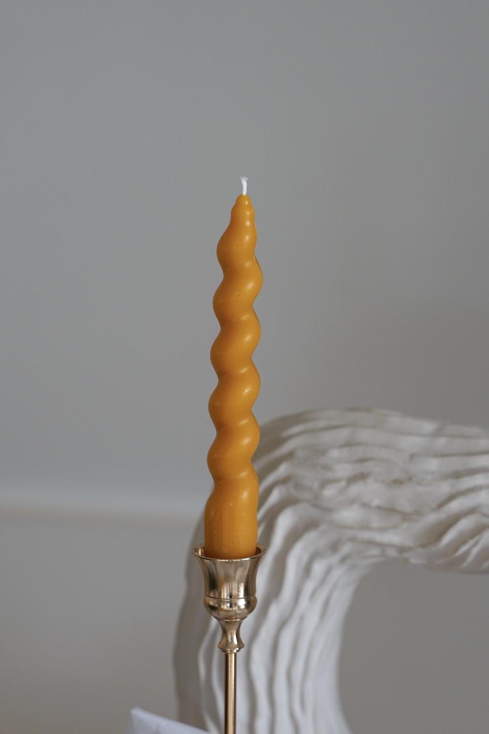 Twisted Candle Sofia | Beeswax