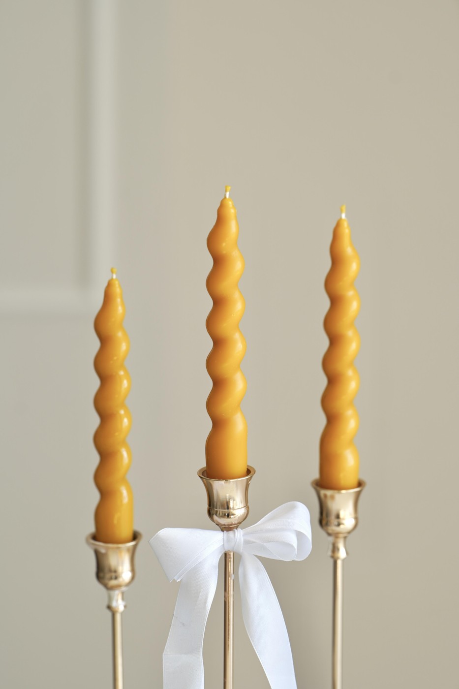 Twisted Candle Sofia | Beeswax