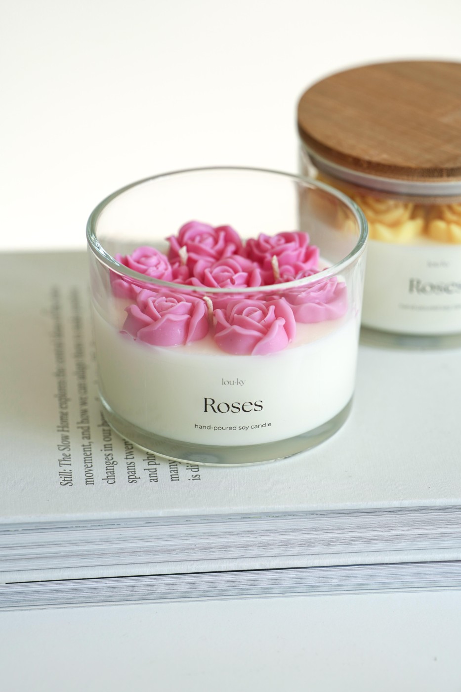 Roses | Fragrant soy candle