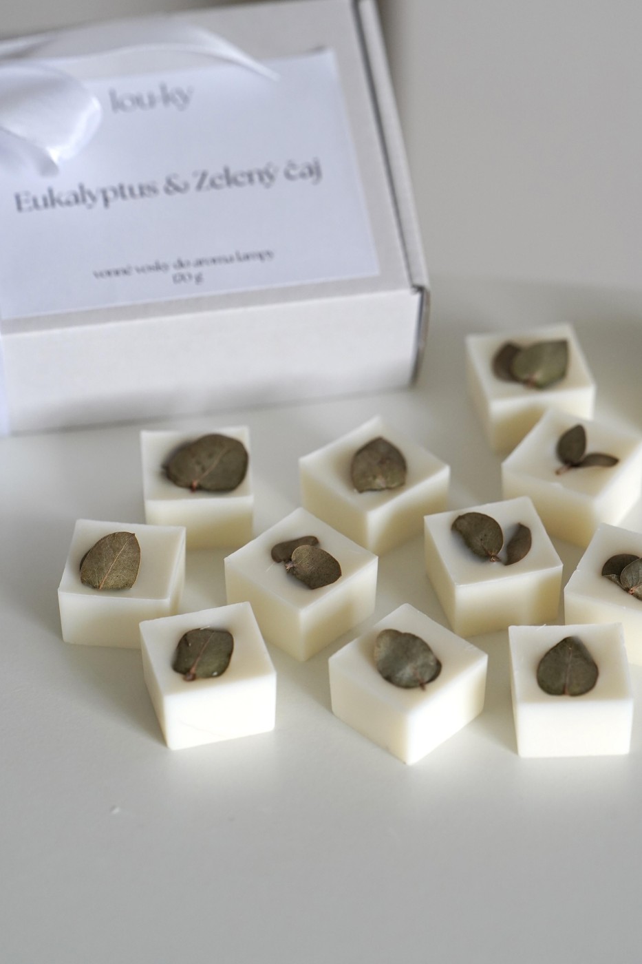 Scented wax for aroma lamps