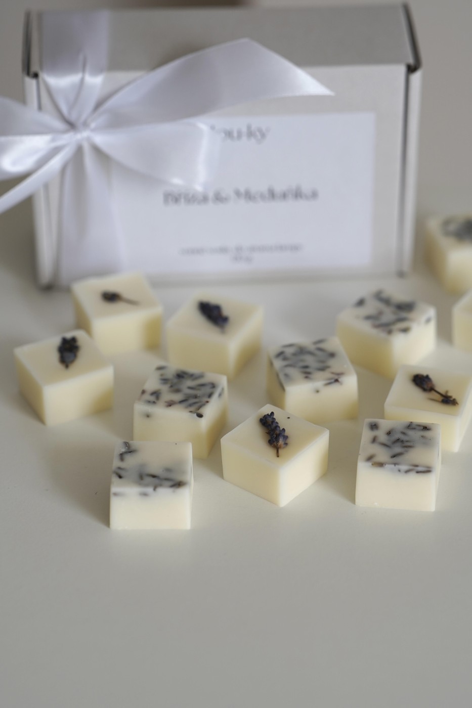 Scented wax for aroma lamps