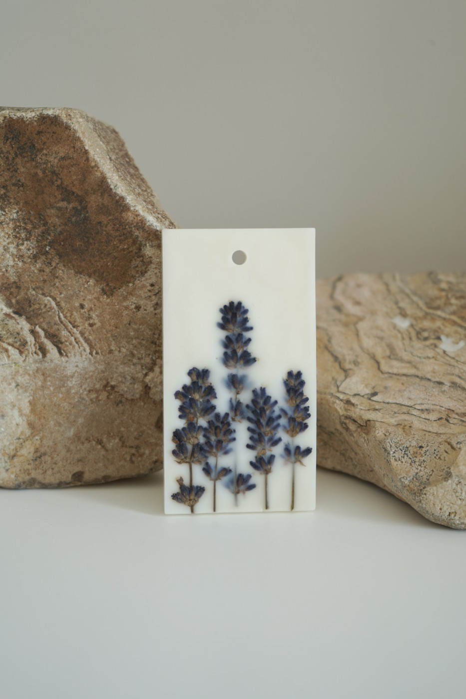 Lemon balm & birch | Scented wax (hanging)