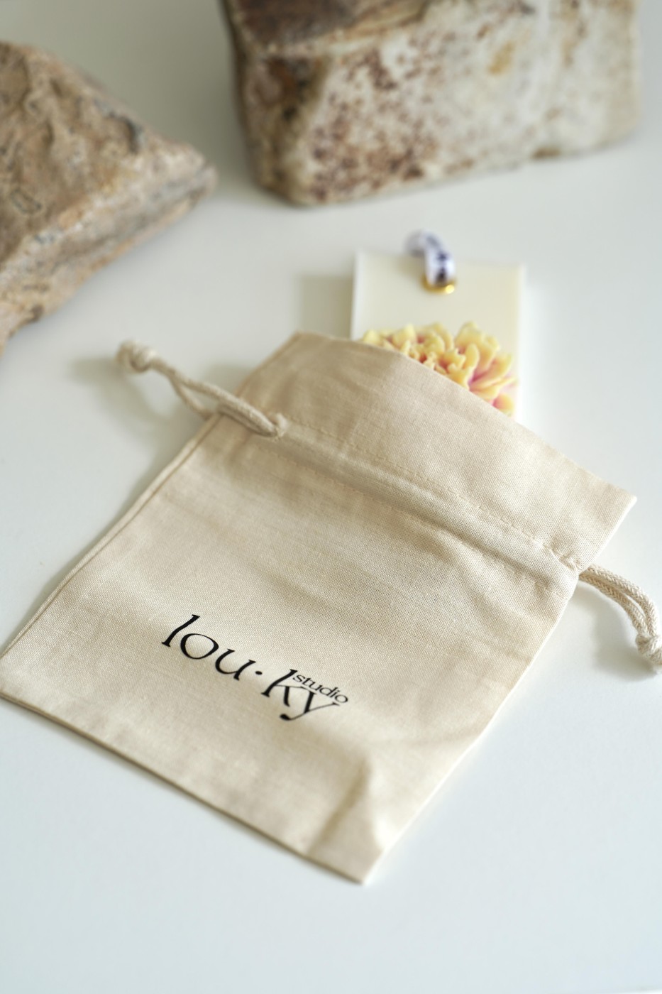 Peony | Scented wax (hanging)