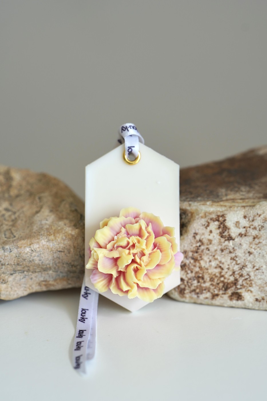 Peony | Scented wax (hanging)